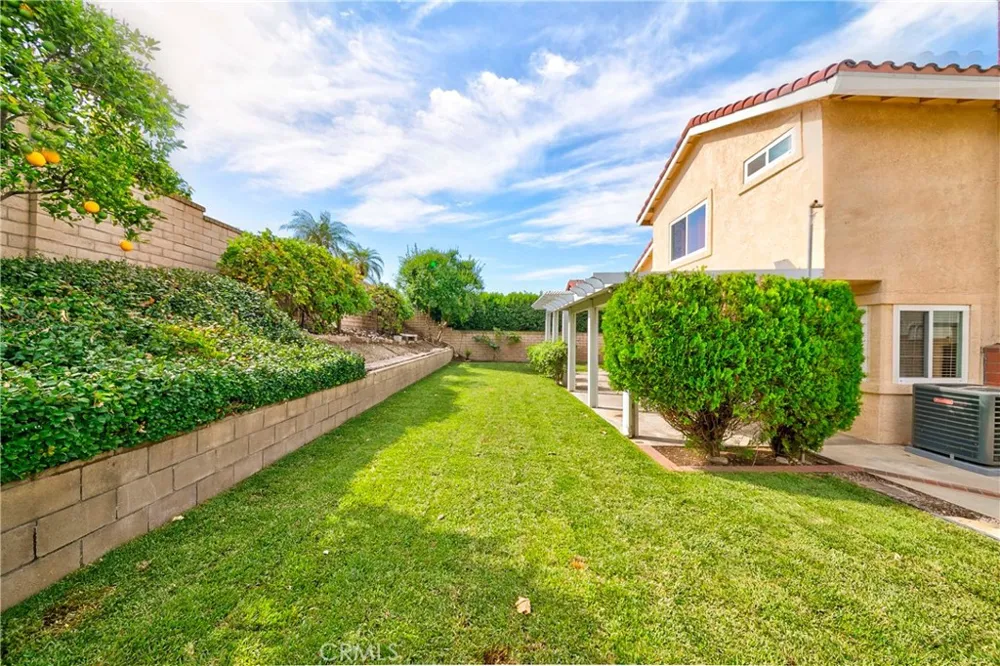 7045 Chicago Court Rancho Cucamonga, CA 91701