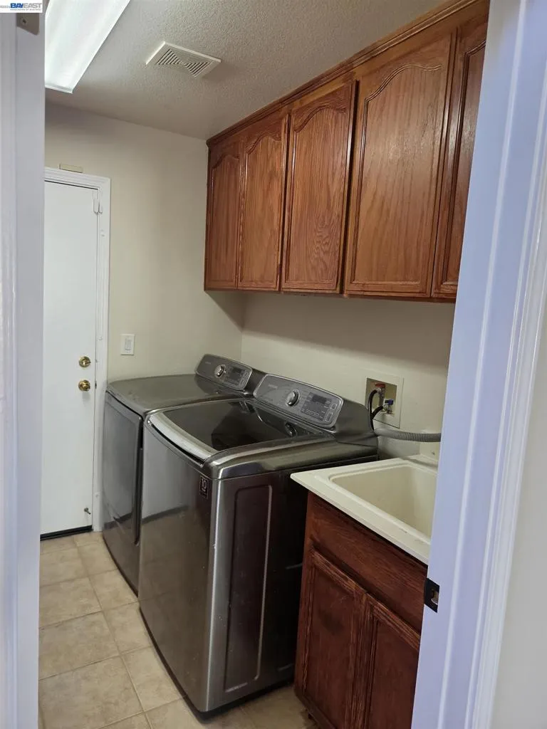 2604 Gazelle Ct Antioch, CA 94531
