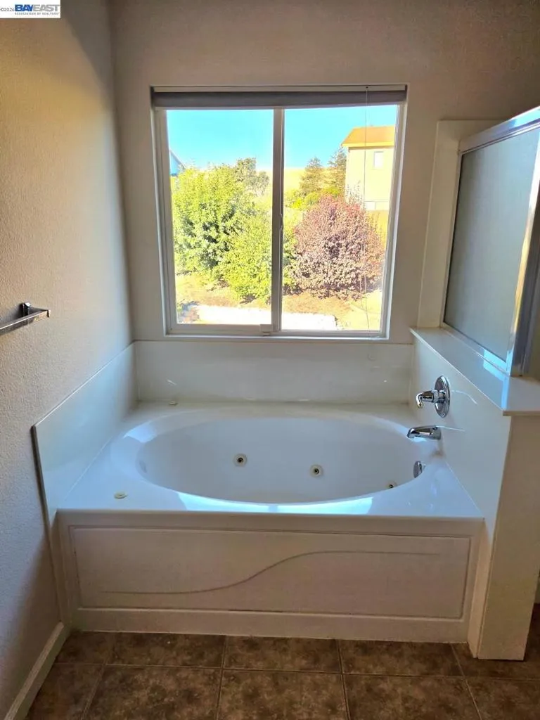 2604 Gazelle Ct Antioch, CA 94531