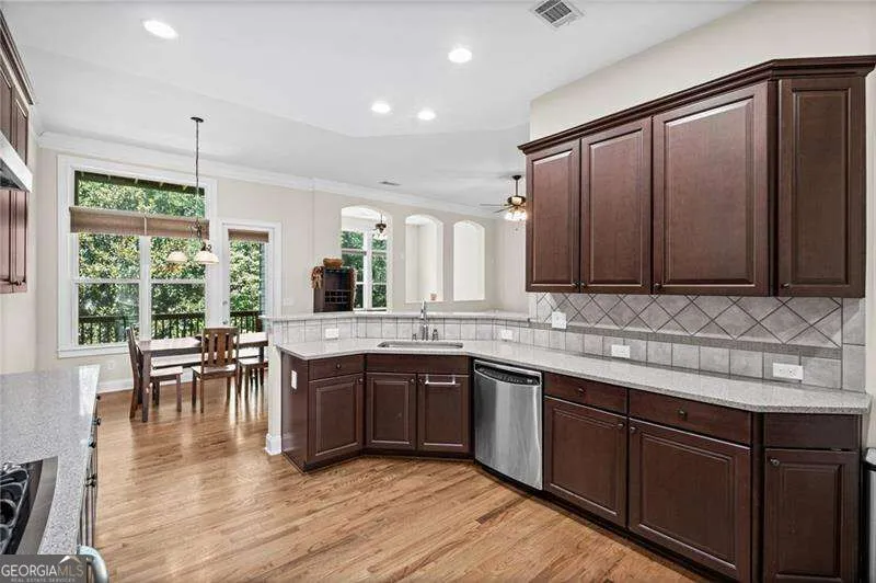 2951 Rivergreen LN SE Atlanta, GA 30339