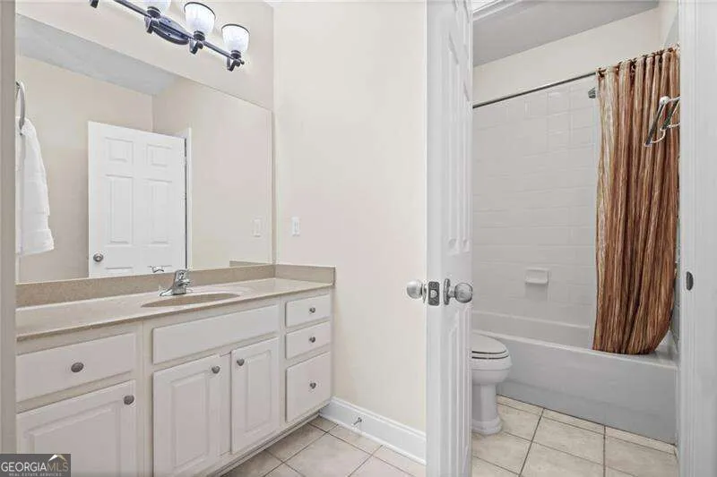 2951 Rivergreen LN SE Atlanta, GA 30339
