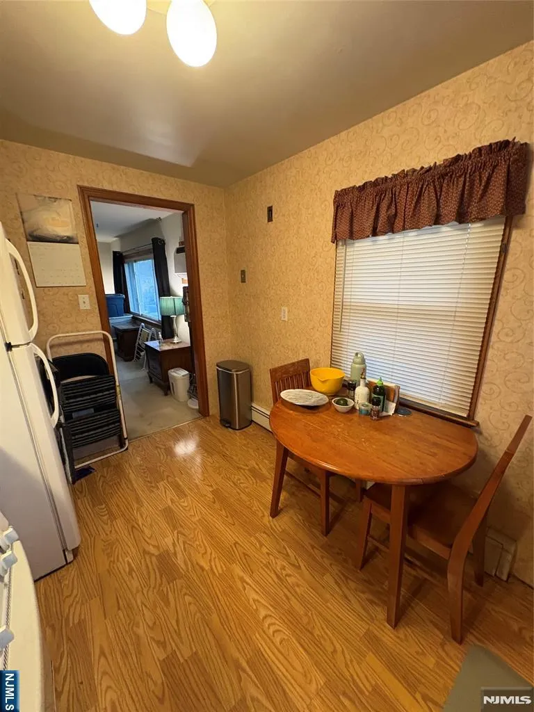 839 Riverside Avenue 2 Lyndhurst, NJ 07071