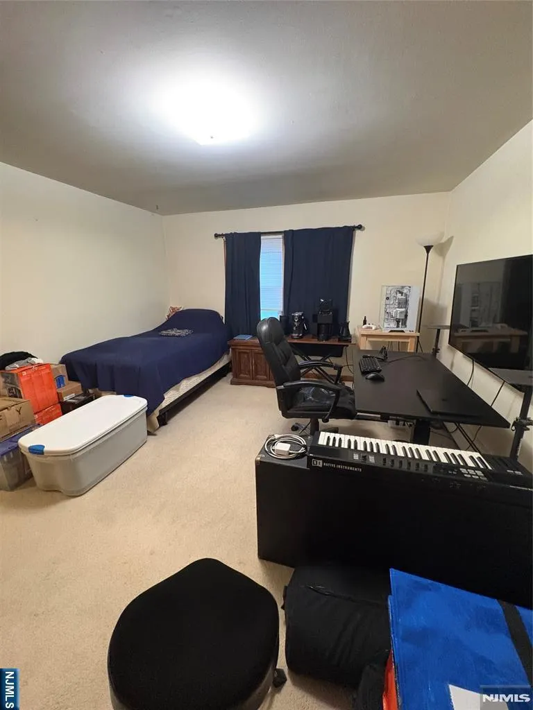 839 Riverside Avenue 2 Lyndhurst, NJ 07071