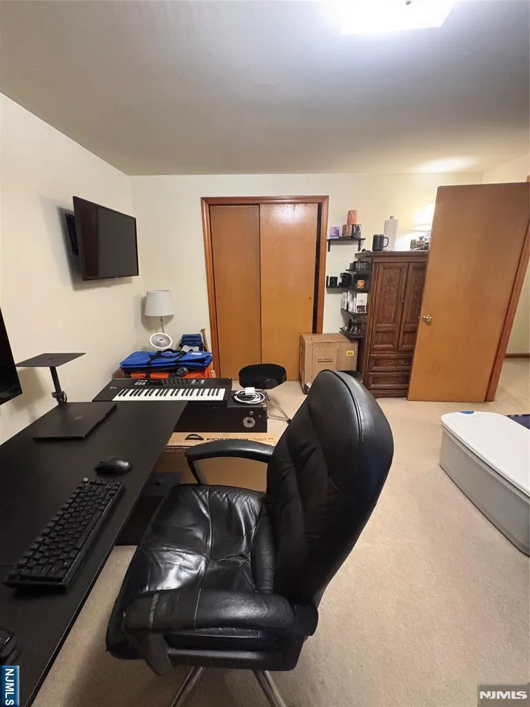 839 Riverside Avenue 2 Lyndhurst, NJ 07071