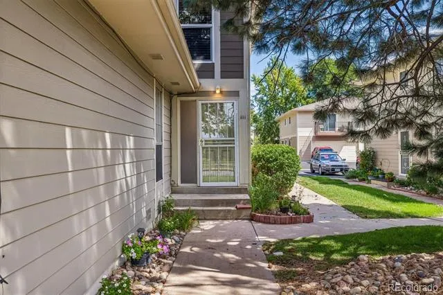 1250 S Monaco Street Parkway #111 Denver, CO 80224