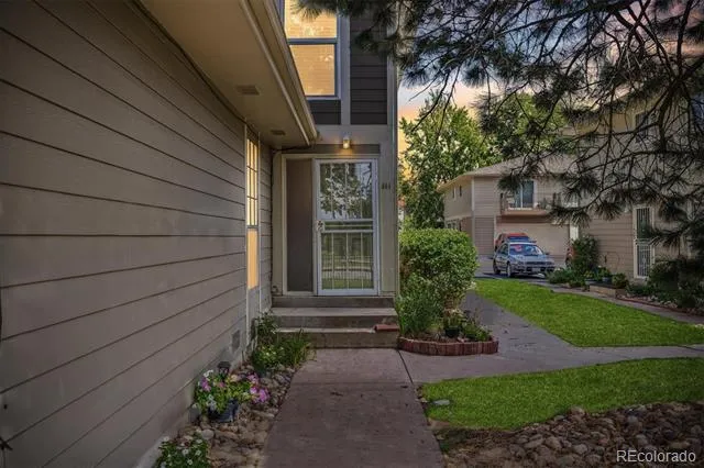 1250 S Monaco Street Parkway #111 Denver, CO 80224