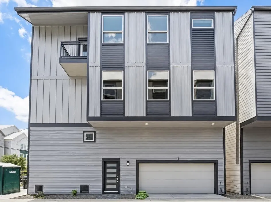 1221 W 16th Street #F Houston, TX 77008
