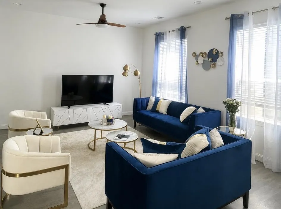 1221 W 16th Street #F Houston, TX 77008