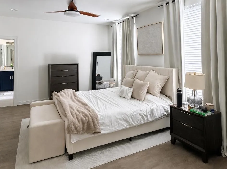 1221 W 16th Street #F Houston, TX 77008