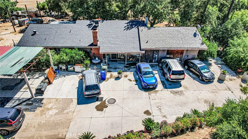 2234 W Glen Helen Road San Bernardino, CA 92407