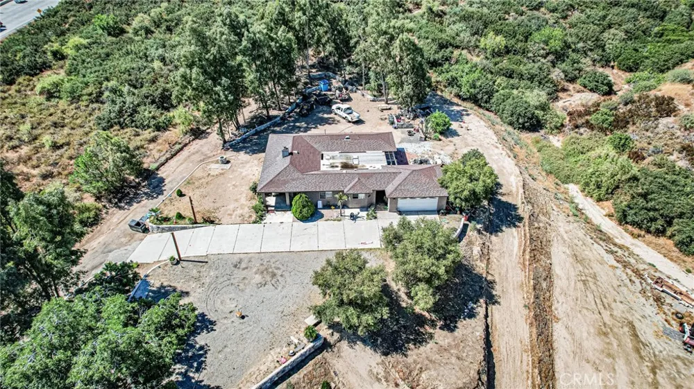 2234 W Glen Helen Road San Bernardino, CA 92407