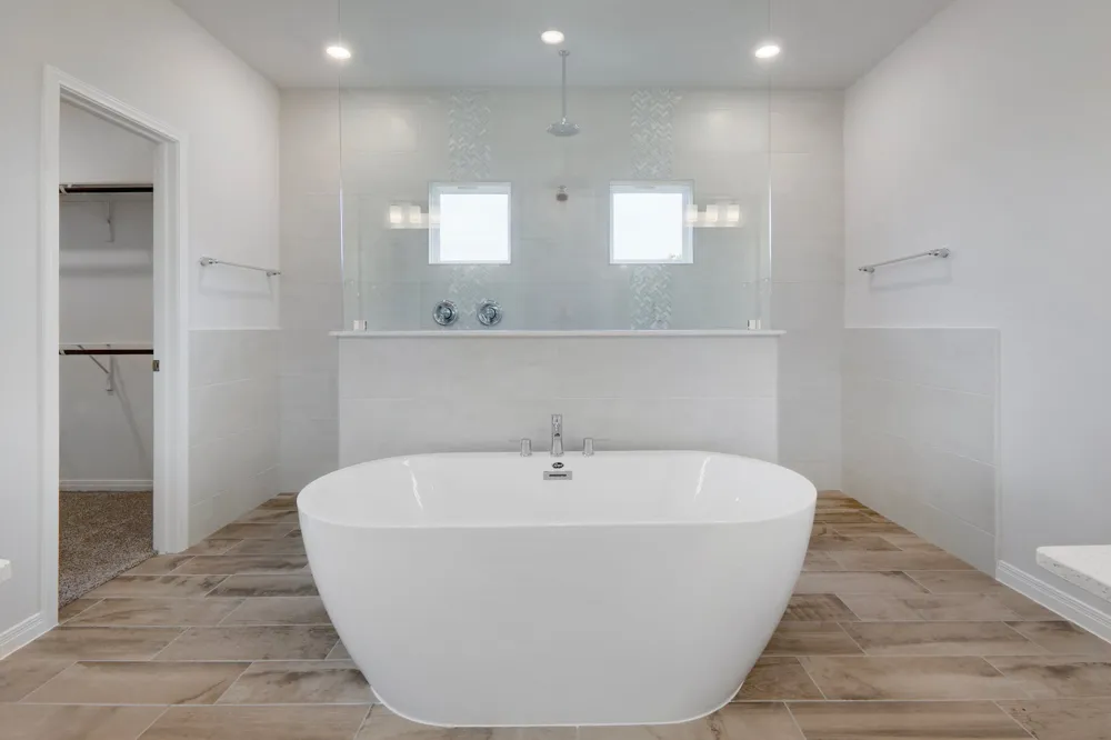 4905 Thunderbird Street Lago Vista, TX 78645