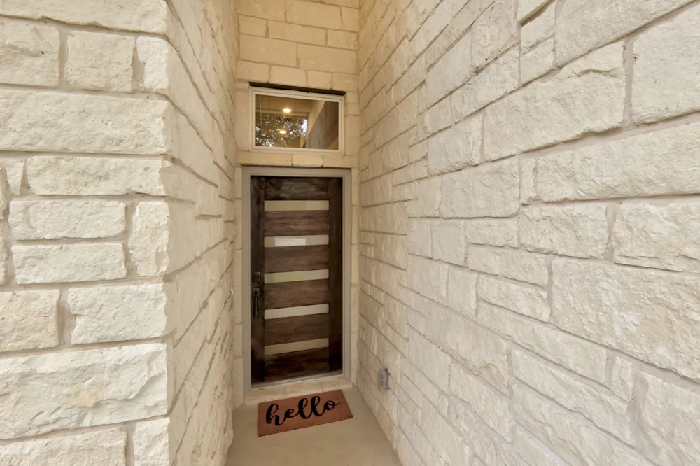 4905 Thunderbird Street Lago Vista, TX 78645