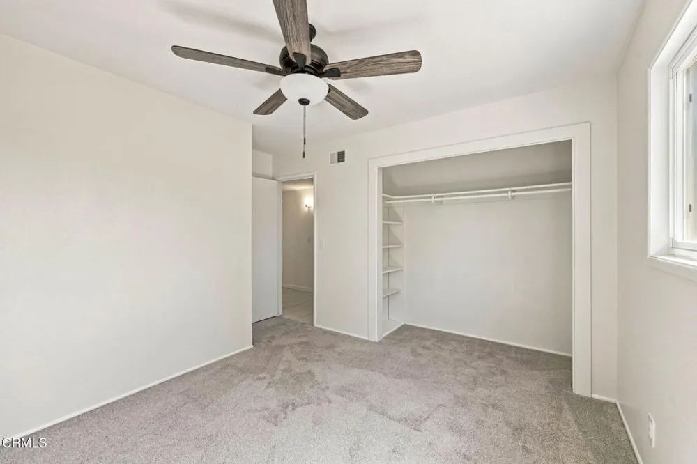 385 Hayes Avenue Ventura, CA 93003