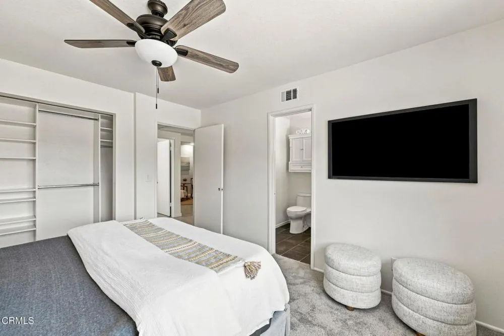 385 Hayes Avenue Ventura, CA 93003