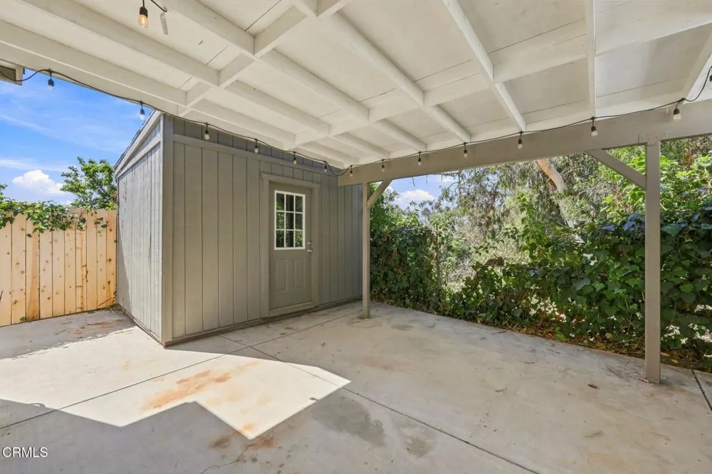 385 Hayes Avenue Ventura, CA 93003