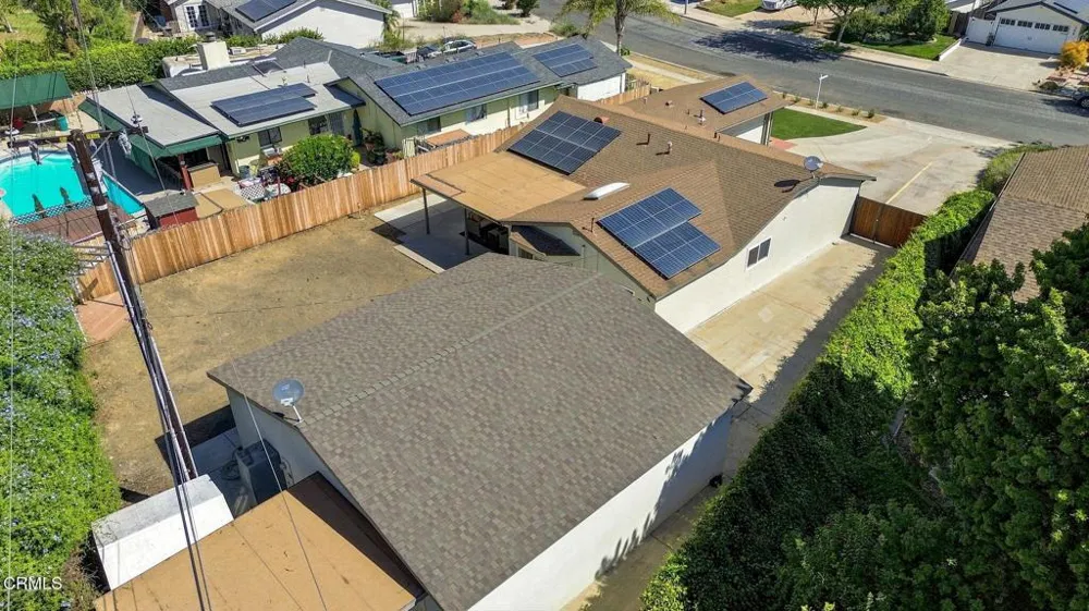 385 Hayes Avenue Ventura, CA 93003