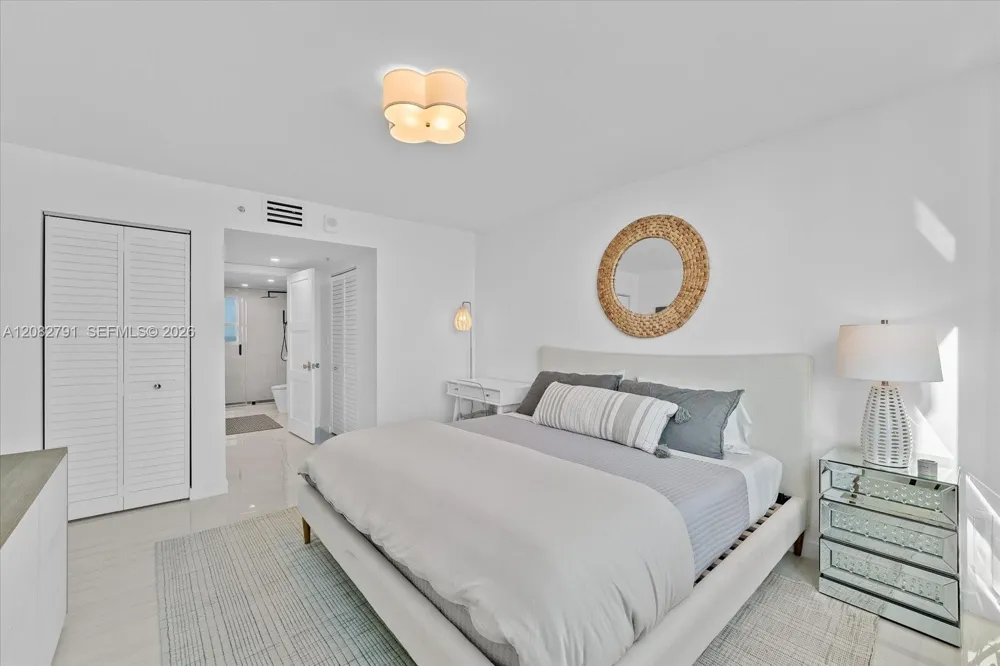 90 Alton Rd #2703 Miami Beach, FL 33139