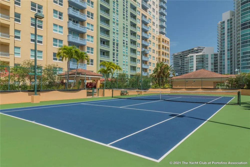 90 Alton Rd #2703 Miami Beach, FL 33139