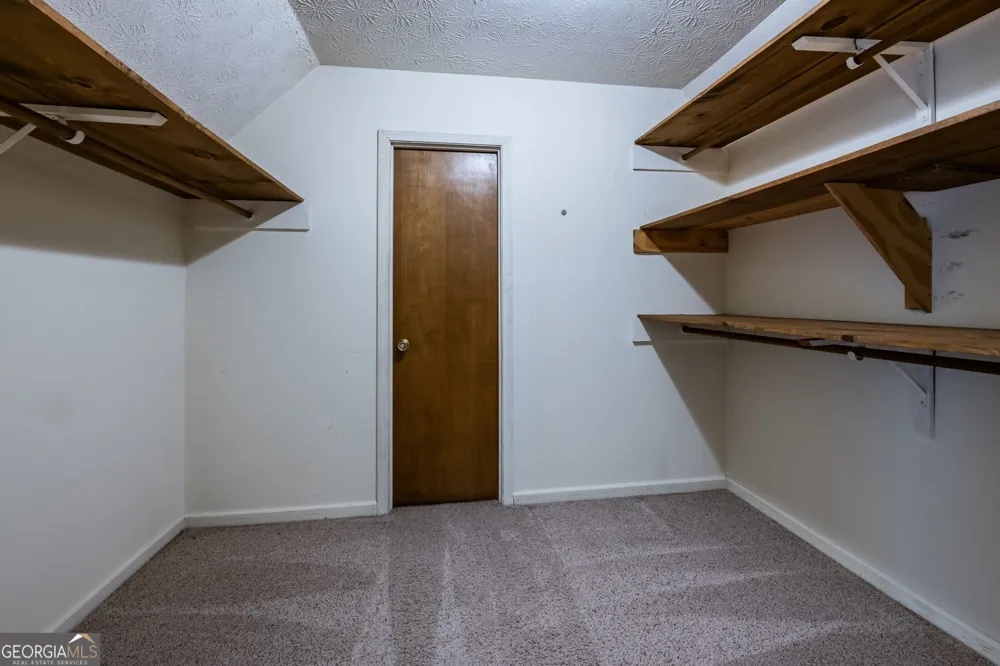 1126 Timothy TER Tucker, GA 30084