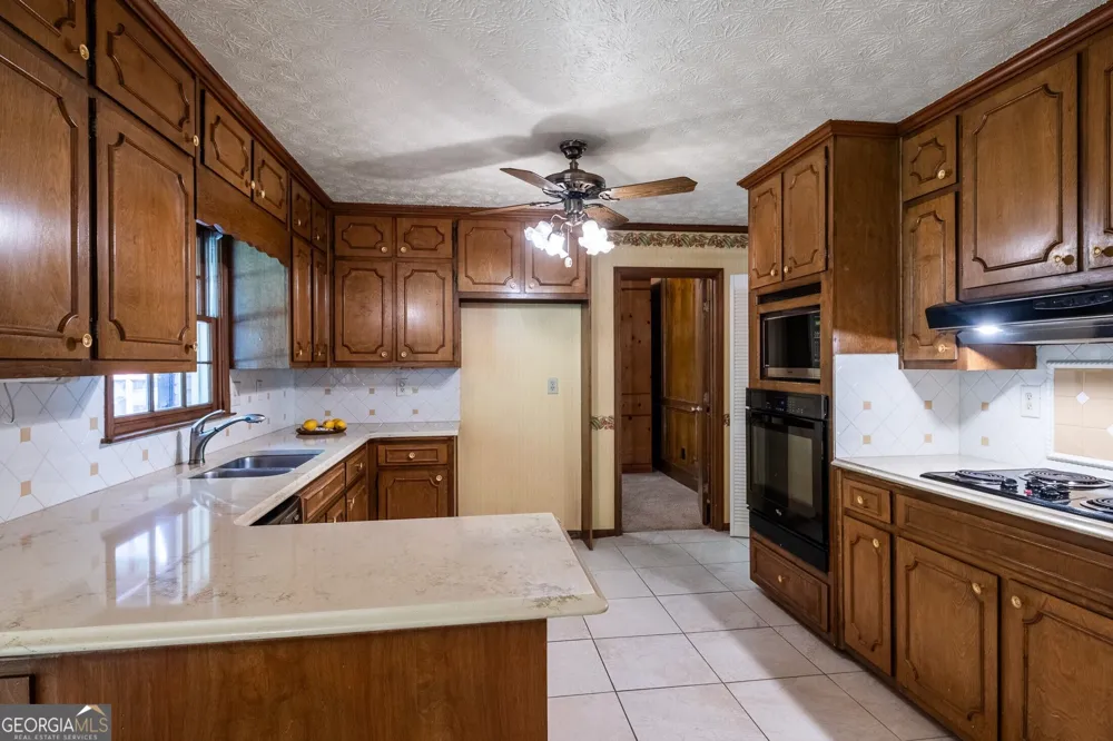 1126 Timothy TER Tucker, GA 30084