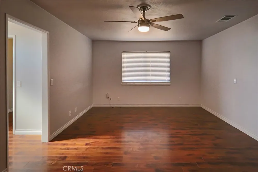 16248 Saint Timothy Apple Valley, CA 92307