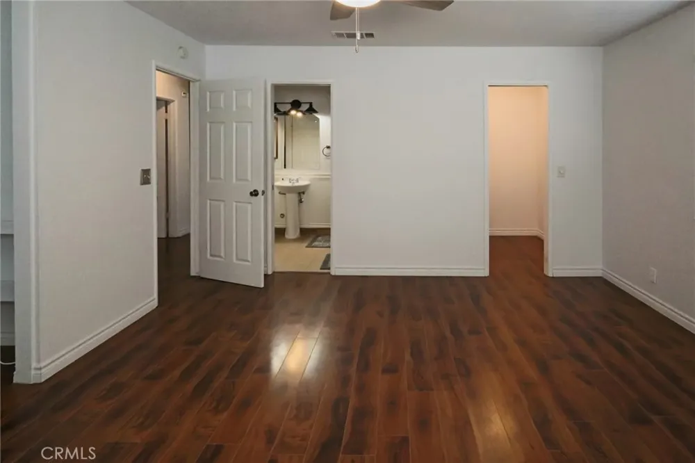 16248 Saint Timothy Apple Valley, CA 92307