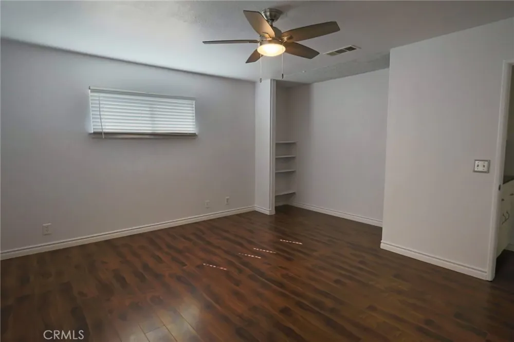 16248 Saint Timothy Apple Valley, CA 92307