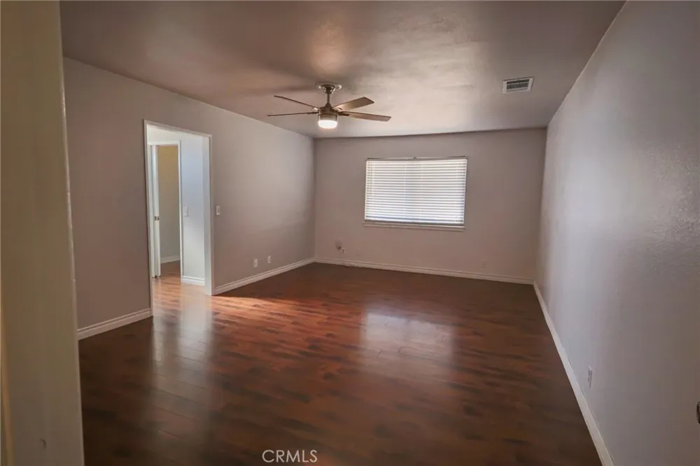 16248 Saint Timothy Apple Valley, CA 92307