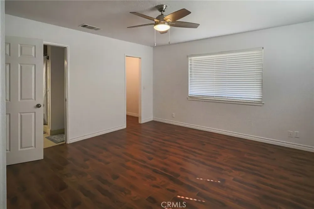 16248 Saint Timothy Apple Valley, CA 92307