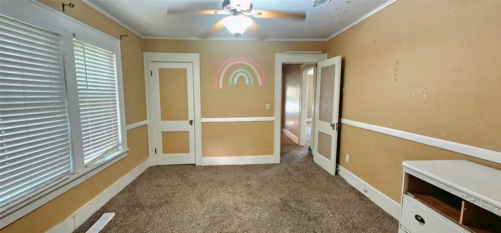 1135 S Quaker Avenue Tulsa, OK 74120