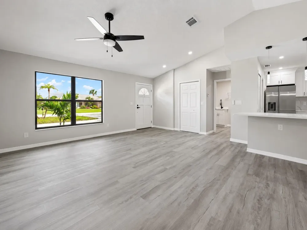 172 SHADY PINE LANE Nokomis, FL 34275
