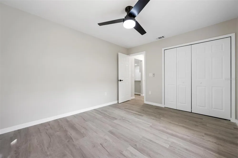 172 SHADY PINE LANE Nokomis, FL 34275