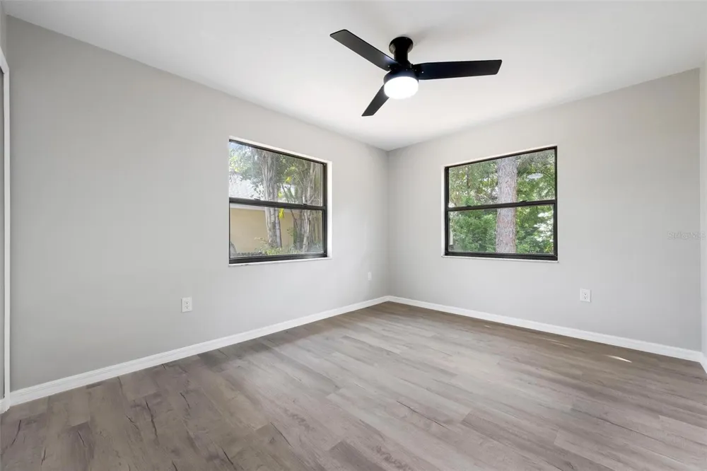 172 SHADY PINE LANE Nokomis, FL 34275