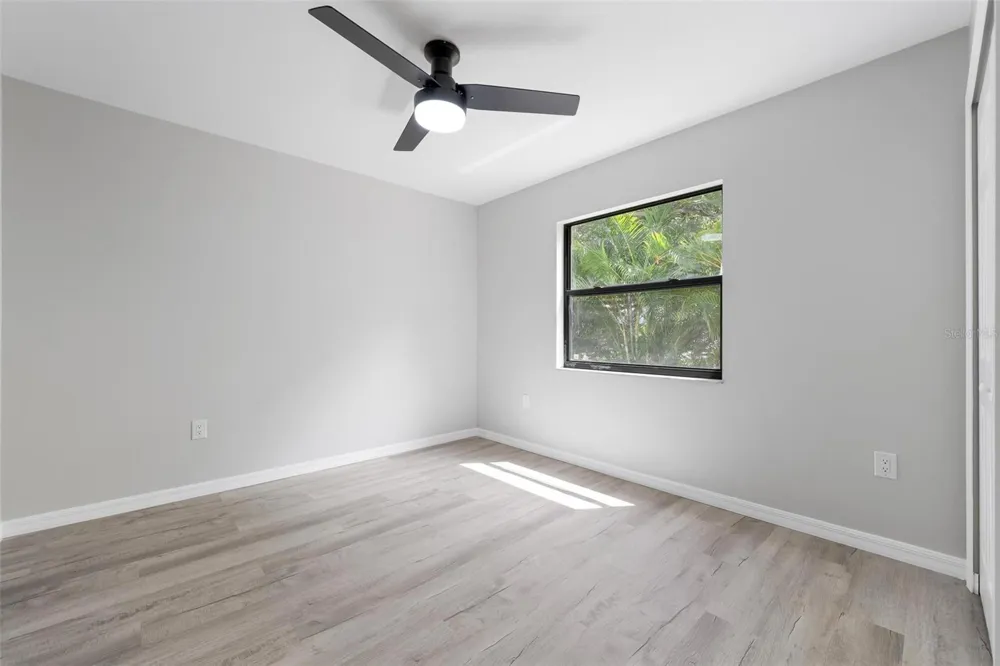172 SHADY PINE LANE Nokomis, FL 34275