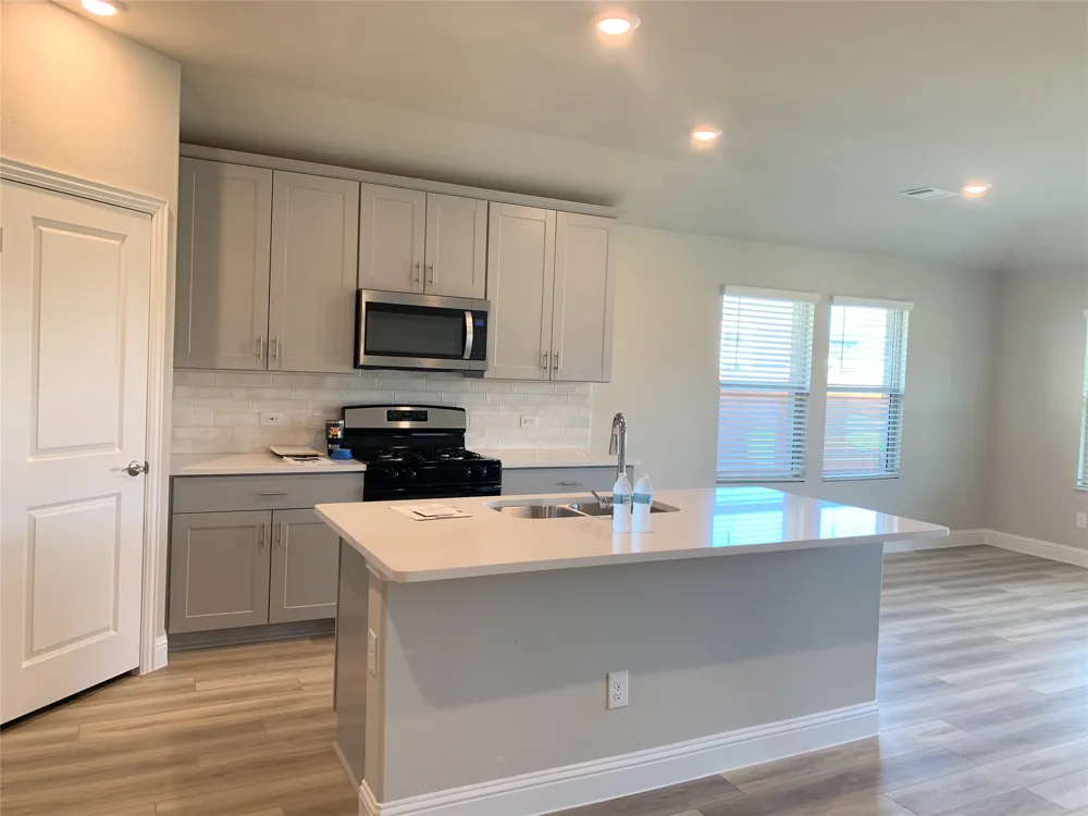 2320 Volans Drive Haslet, TX 76052