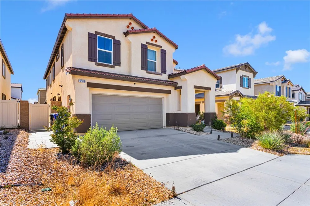 12906 Echo Valley Victorville, CA 92392