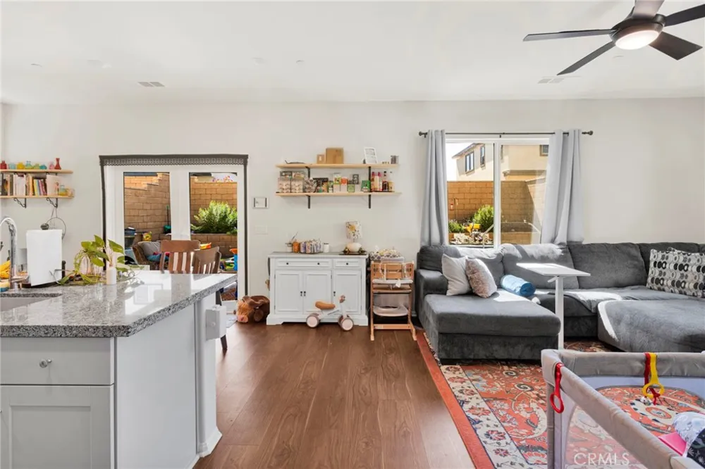 12906 Echo Valley Victorville, CA 92392