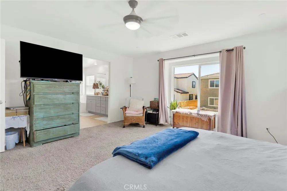 12906 Echo Valley Victorville, CA 92392