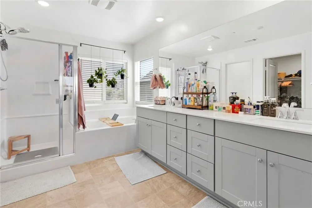 12906 Echo Valley Victorville, CA 92392