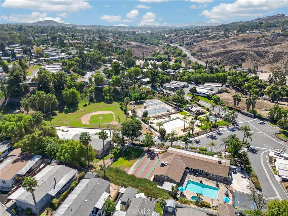 15181 Van Buren #303 Riverside, CA 92504