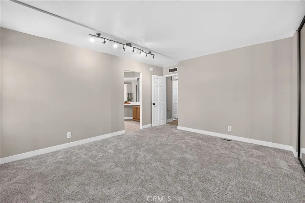 15181 Van Buren #303 Riverside, CA 92504