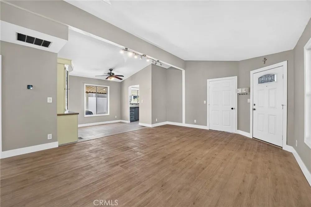 15181 Van Buren #303 Riverside, CA 92504