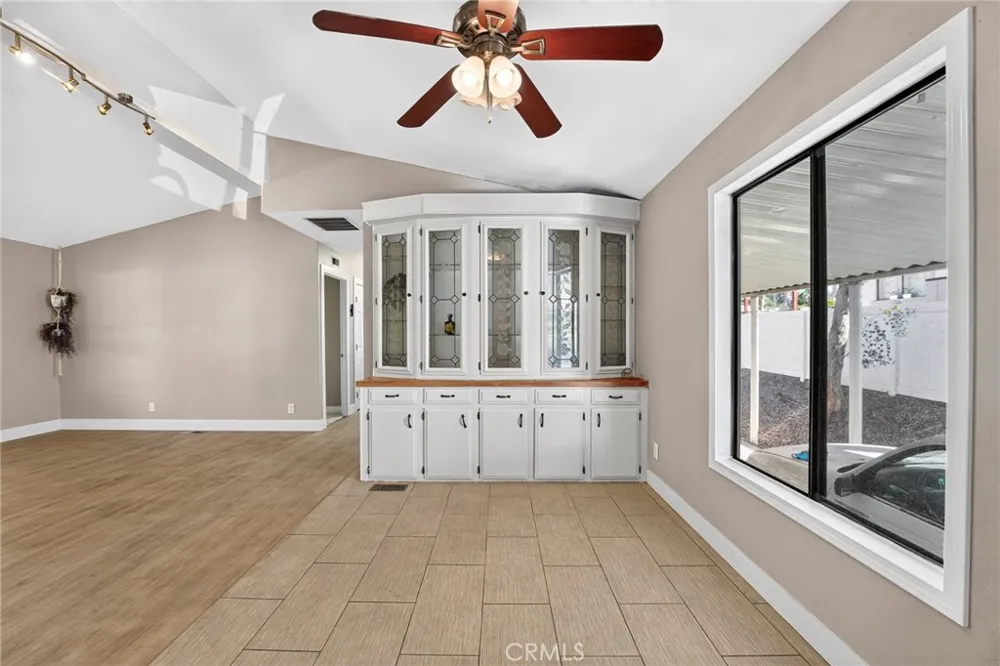 15181 Van Buren #303 Riverside, CA 92504