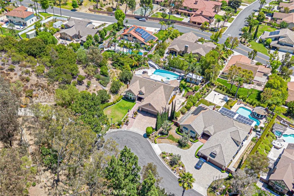 22260 Starlight Drive Yorba Linda, CA 92887
