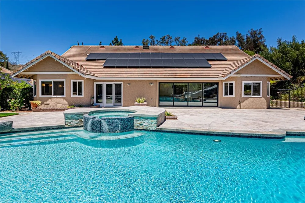 22260 Starlight Drive Yorba Linda, CA 92887