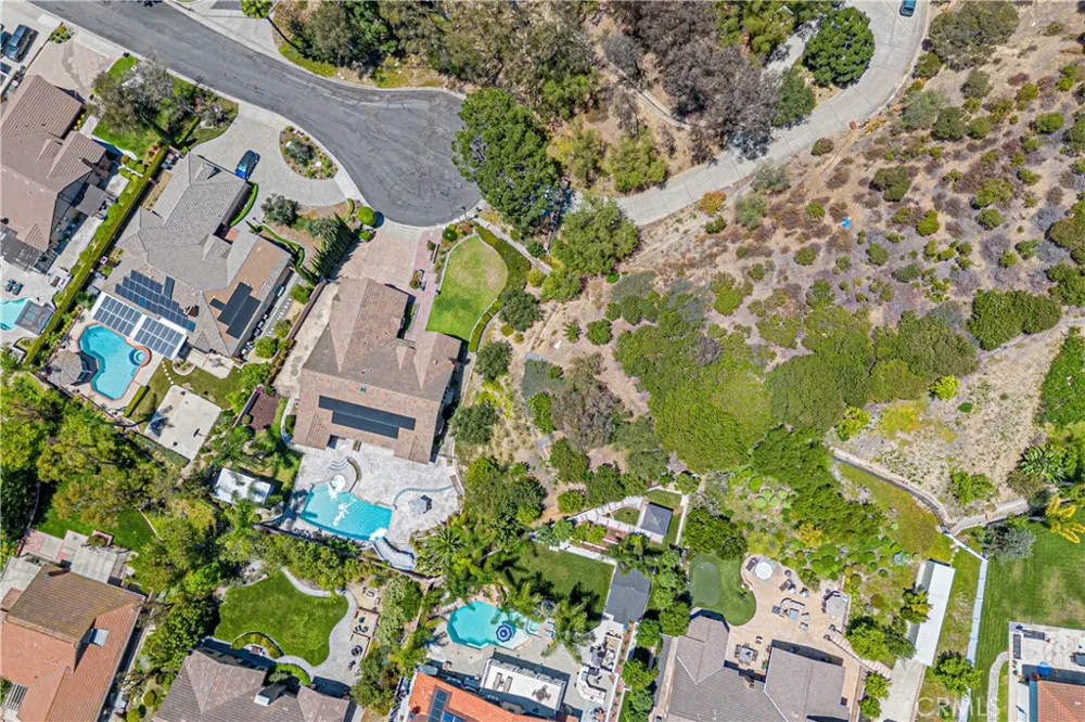 22260 Starlight Drive Yorba Linda, CA 92887