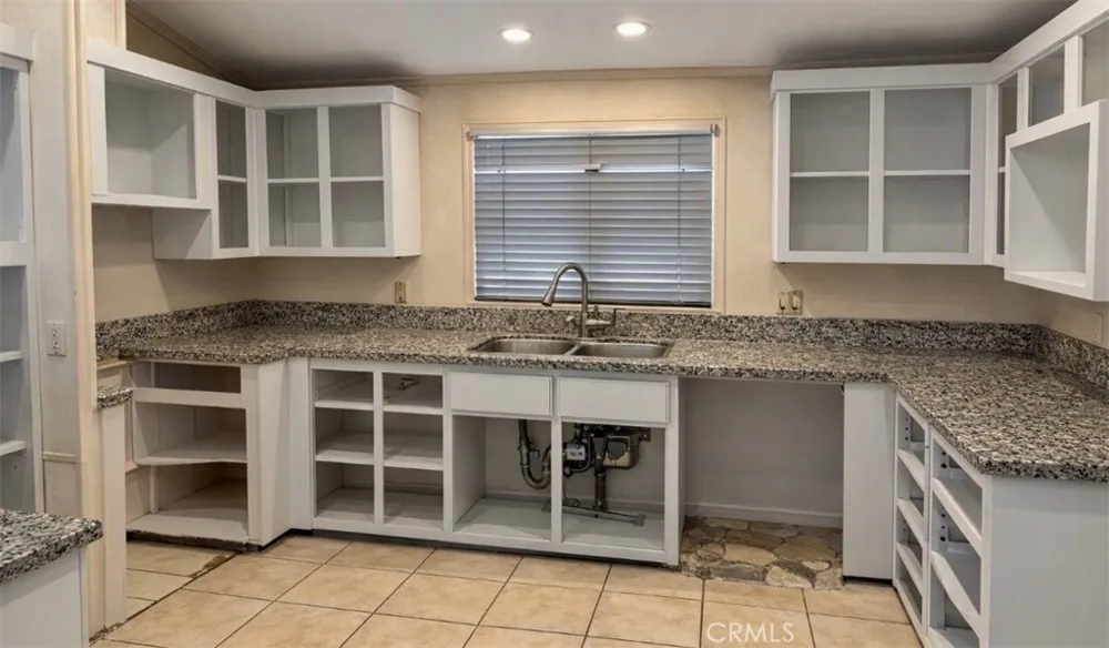 42428 Bodie Palm Desert, CA 92260