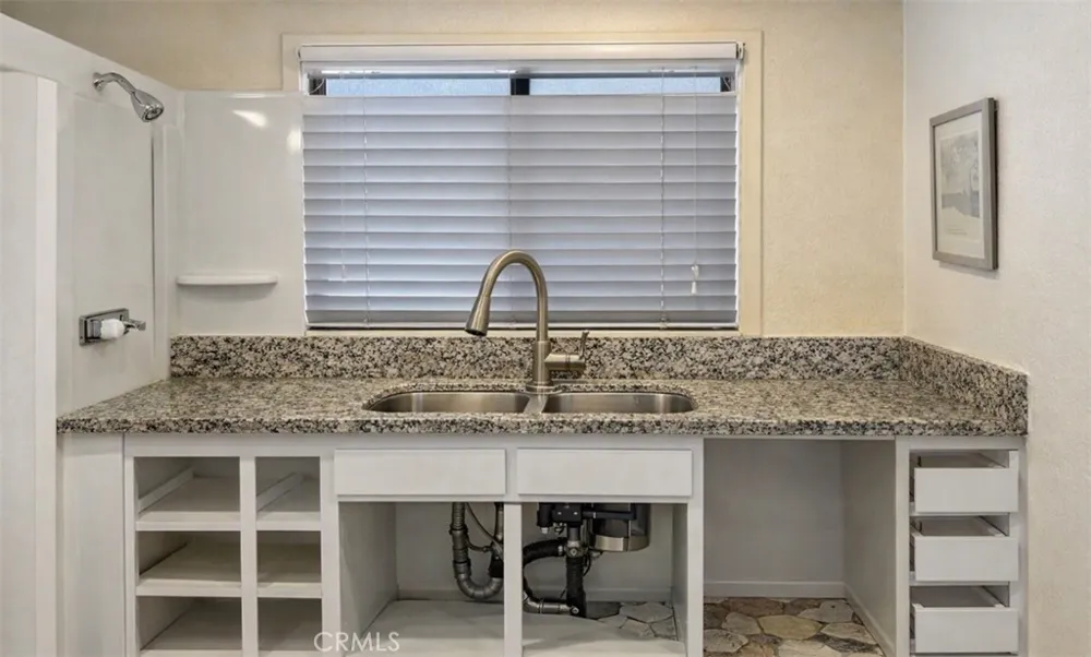 42428 Bodie Palm Desert, CA 92260