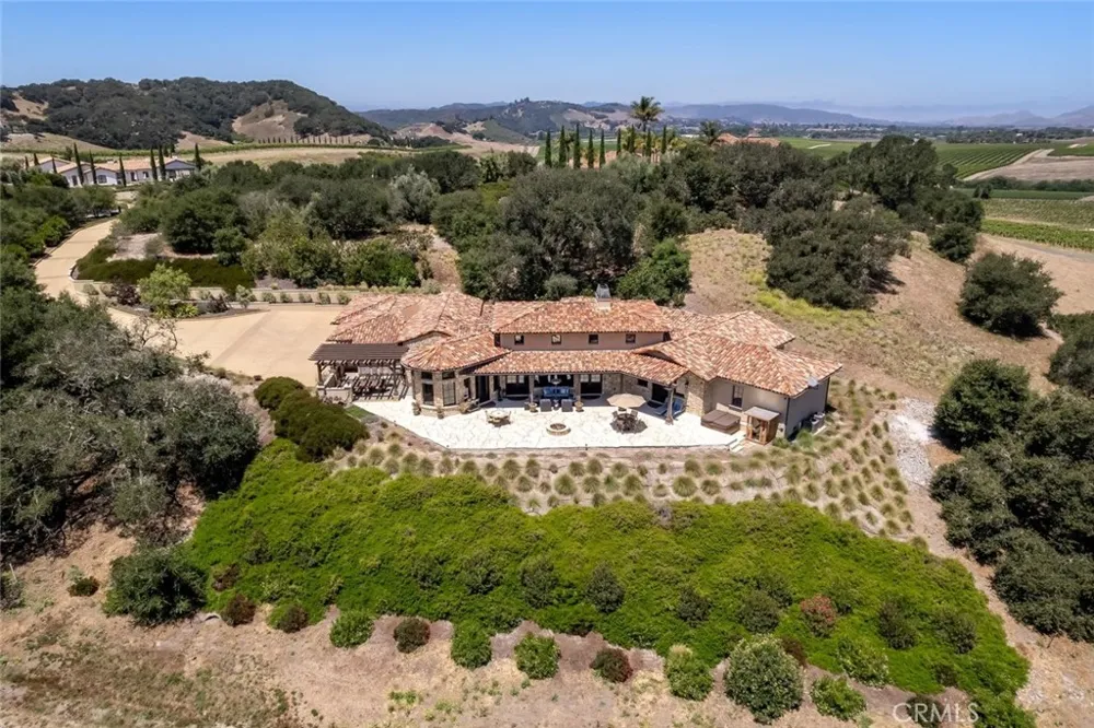 2350 Camino Edna San Luis Obispo, CA 93401